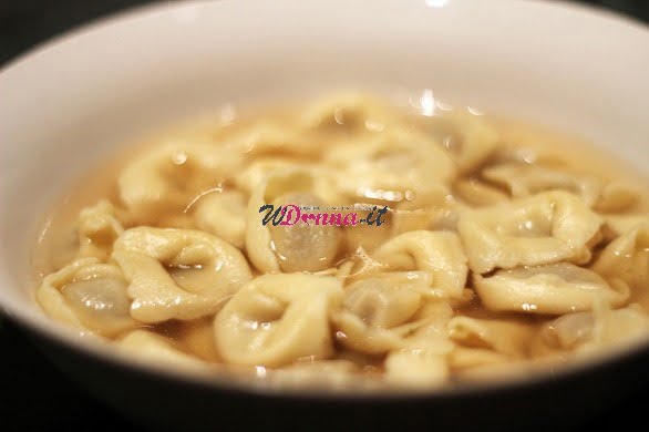 tortellini-con-ripieno-di-magro
