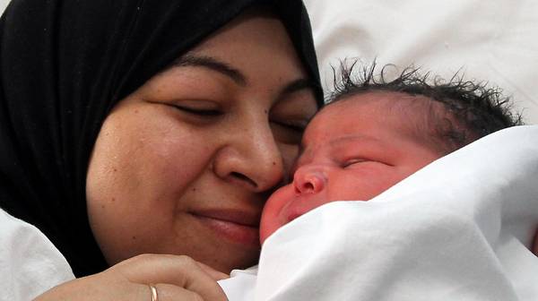 SANITA': PARTO SUPER A MILANO, NATO BIMBO DI 6,3 KG