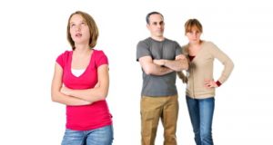 Figlio adolescente: come comportarsi anche in situazioni difficili