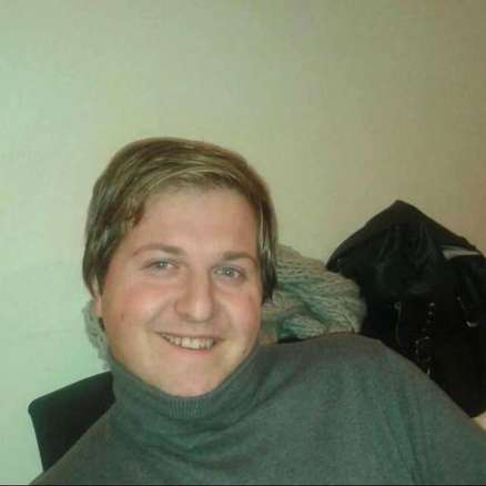 Svolta omicidio del parrucchiere gay