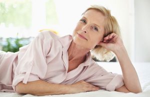 Poco sonno aumenta il rischio di aterosclerosi carotidea nelle donne di mezza età pelle dopo i 40