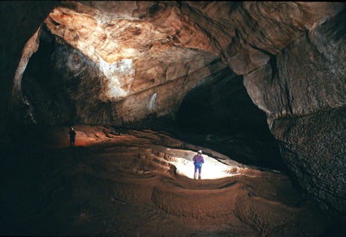 grotta oliena