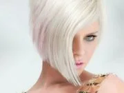 Hair gloss per capelli: cos’è, come funziona e quanto dura