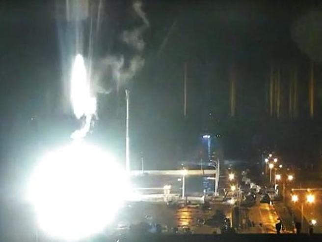 Ucraina, attacco alla centrale Nucleale