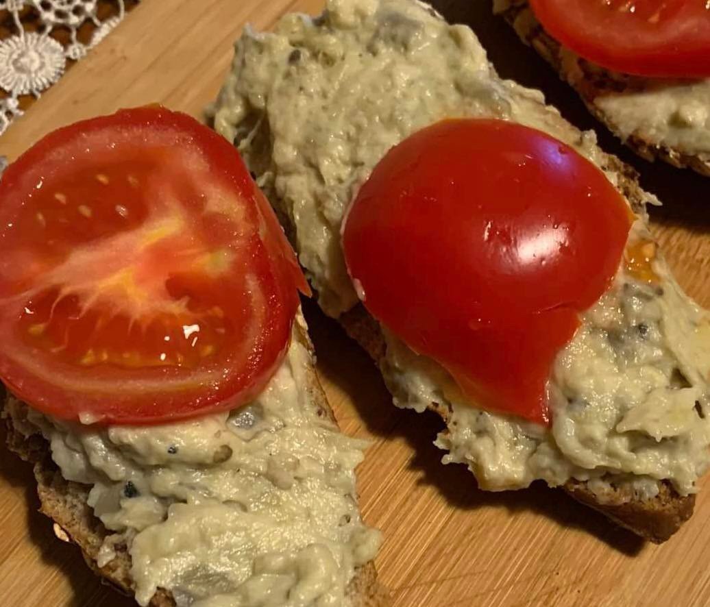 crema di melanzane con cipolla