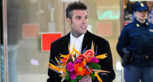 Festival Sanremo, il caso degli strani occhi di Fedez (foto)