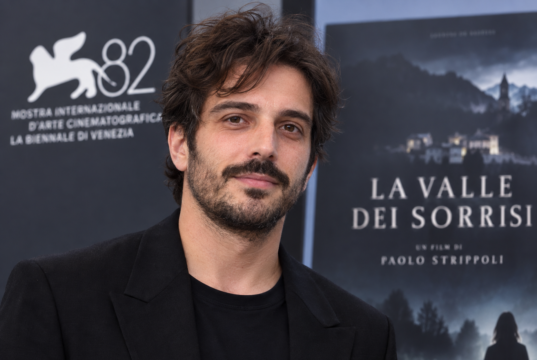 Paolo Strippoli: biografia, età, film, carriera e vita privata del regista