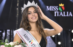 Lavinia Abate Miss Italia 2022 biografia